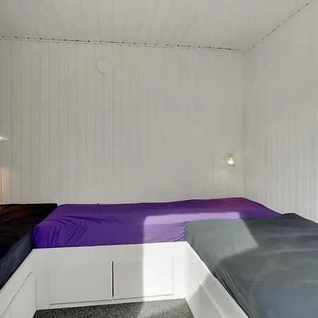 Сasa de vacaciones Three-bedroom In *