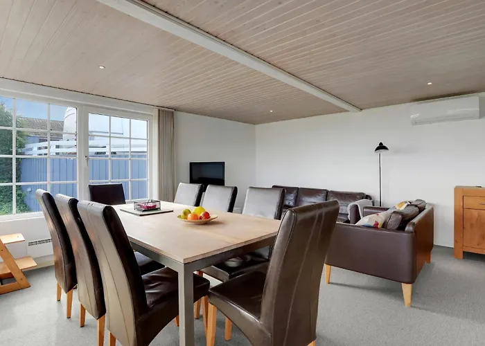 Three-bedroom In * Hejls