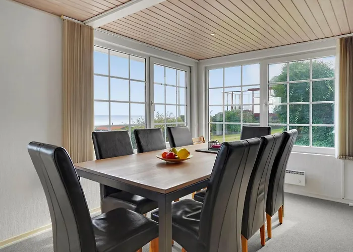Three-bedroom In Hejls