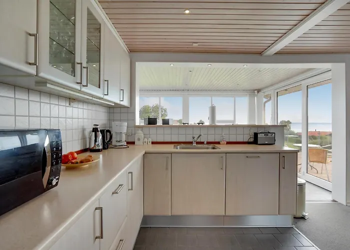 Three-bedroom In * Hejls